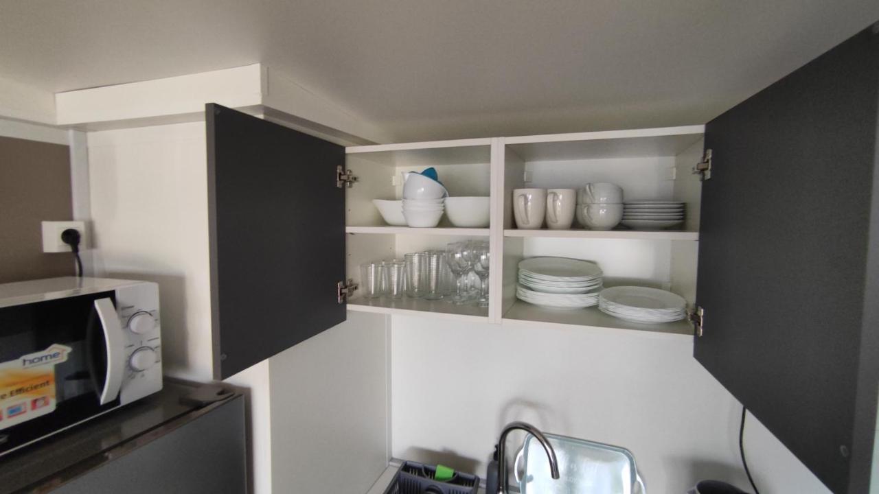 New Adria Mobile Home - Camp Vala Оребич Экстерьер фото