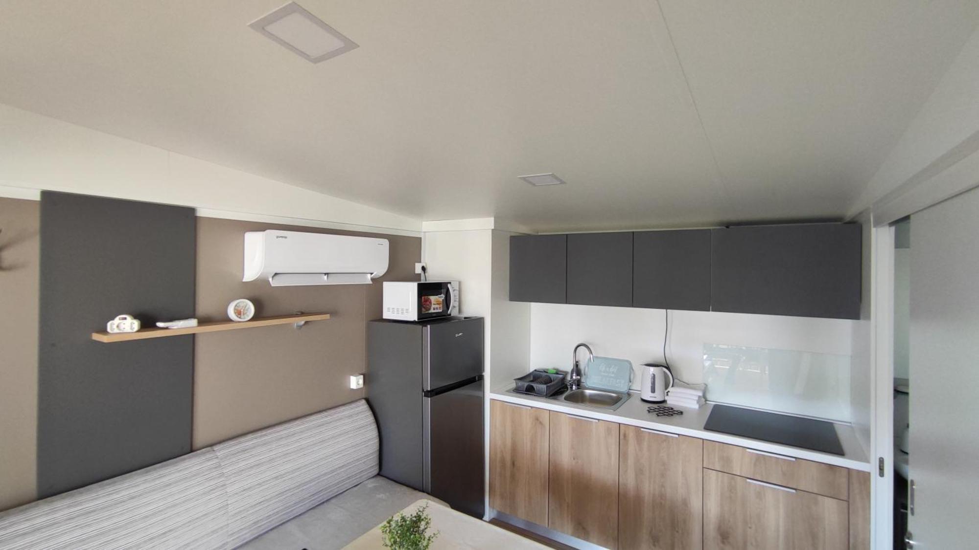 New Adria Mobile Home - Camp Vala Оребич Номер фото